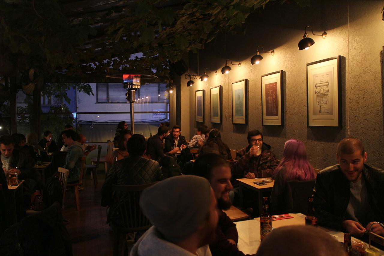 Hostel Bahane Istanbul Exterior foto